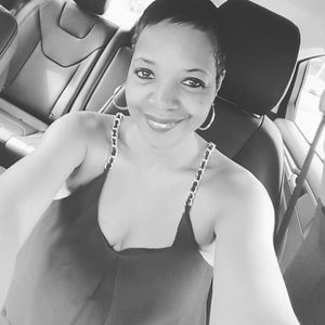 Meet your Posher, Sharon